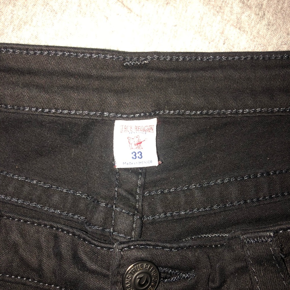 ❄️❄️TRUE RELIGION DESTROYED JEANS - Picture 2 of 7